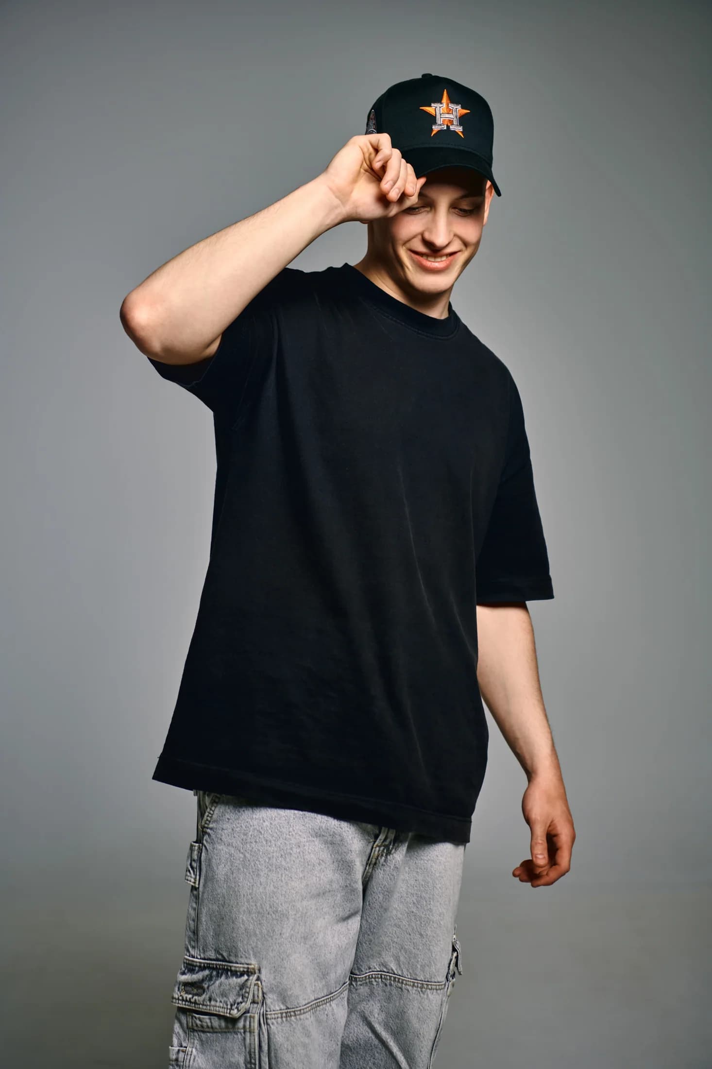 AERON DJ portrait